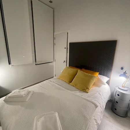 Casa De Huespedes Almirante Madrid Apartman Kültér fotó