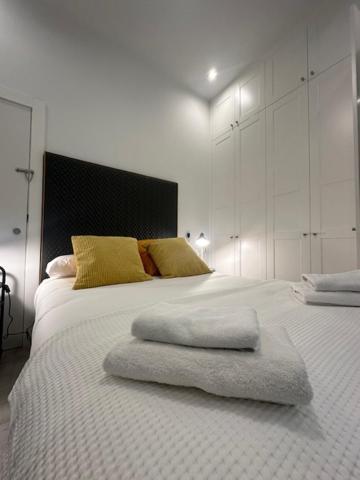 Casa De Huespedes Almirante Madrid Apartman Kültér fotó